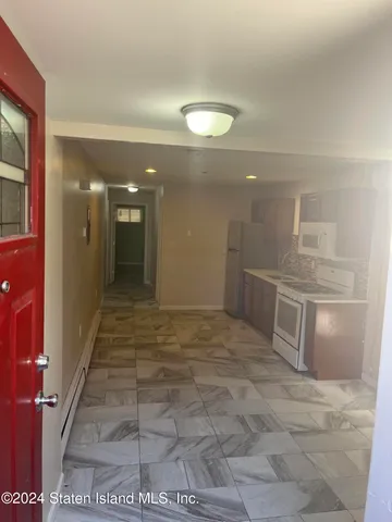 $950,000 | 837 Delafield Avenue, Unit A | West Brighton