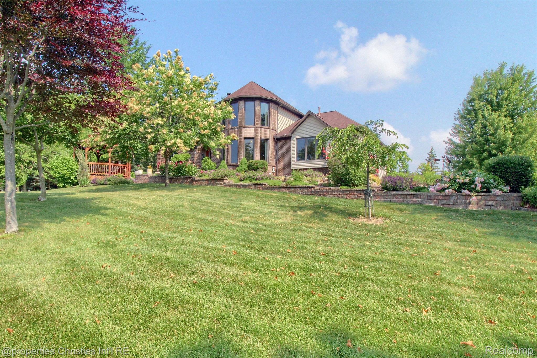 7875 7 Mile Road Northville, MI 48167 - Photo 2 of 67 Gallery Image 2