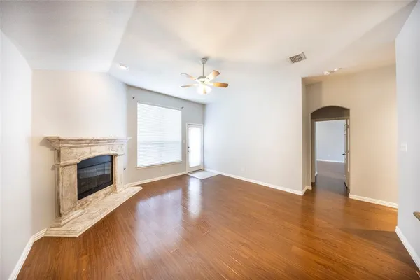 $2,195 | 2709 Lake Ridge Drive, Little Elm, TX 75068
