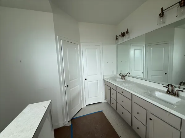 $432,250 | 10930 Endeavor Drive, Richmond, TX 77469