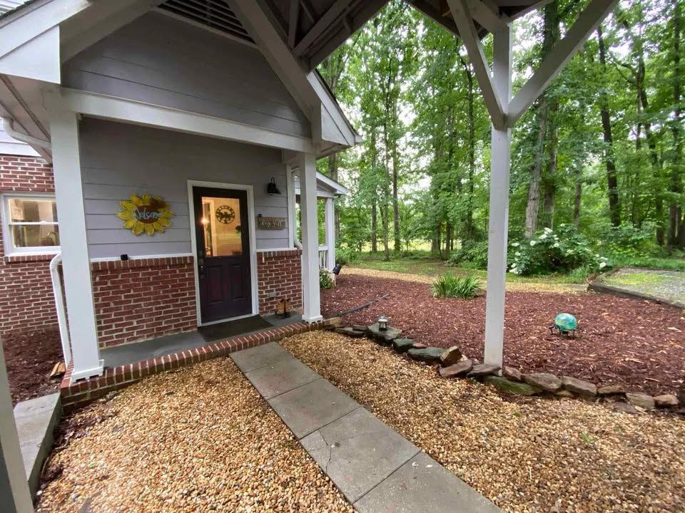 4005 South Apple Valley Road Commerce, GA 30529 - Photo 4 of 17