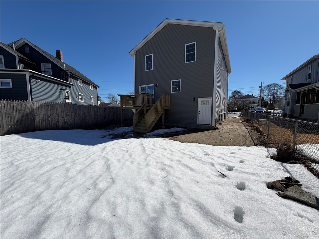 362 Kenyon Avenue Pawtucket, RI 02861 - Photo 14 of 21