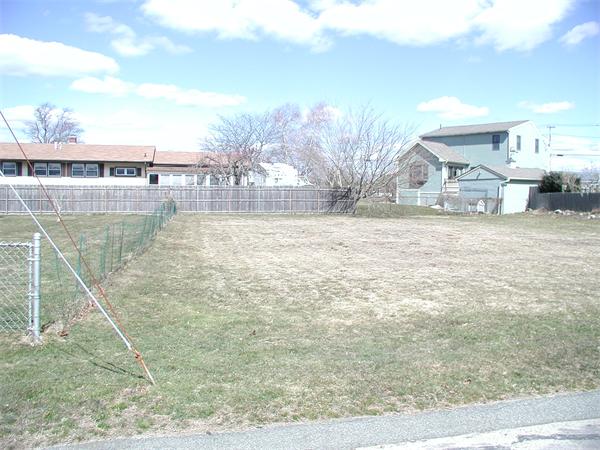 86 Harding Road Fairhaven, MA 02719 - Photo 9 of 19