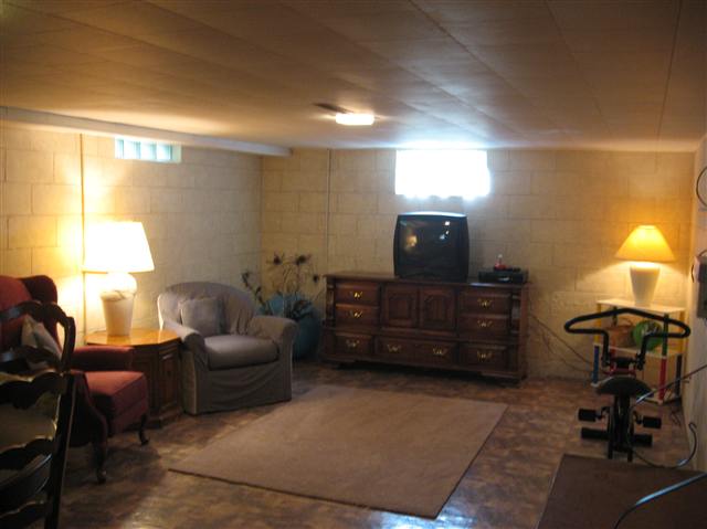 922 West Ridge Road Peoria, IL 61614 - Photo 9 of 9 Gallery Image 9