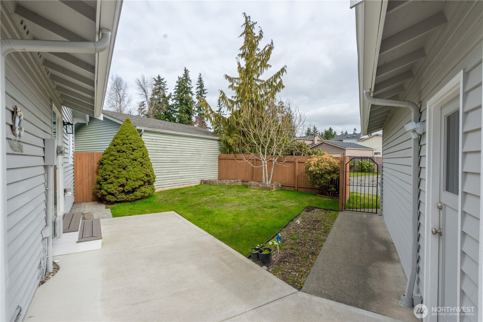 9232 1st Drive Southeast Everett, WA 98208 - Photo 18 of 25