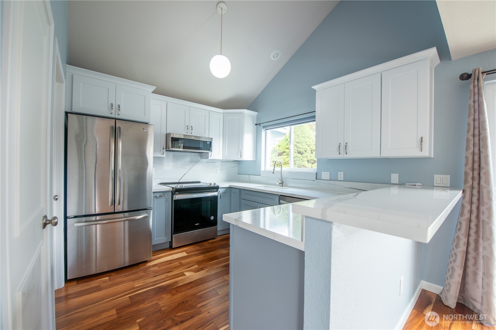 9232 1st Drive Southeast Everett, WA 98208 - Photo 6 of 25