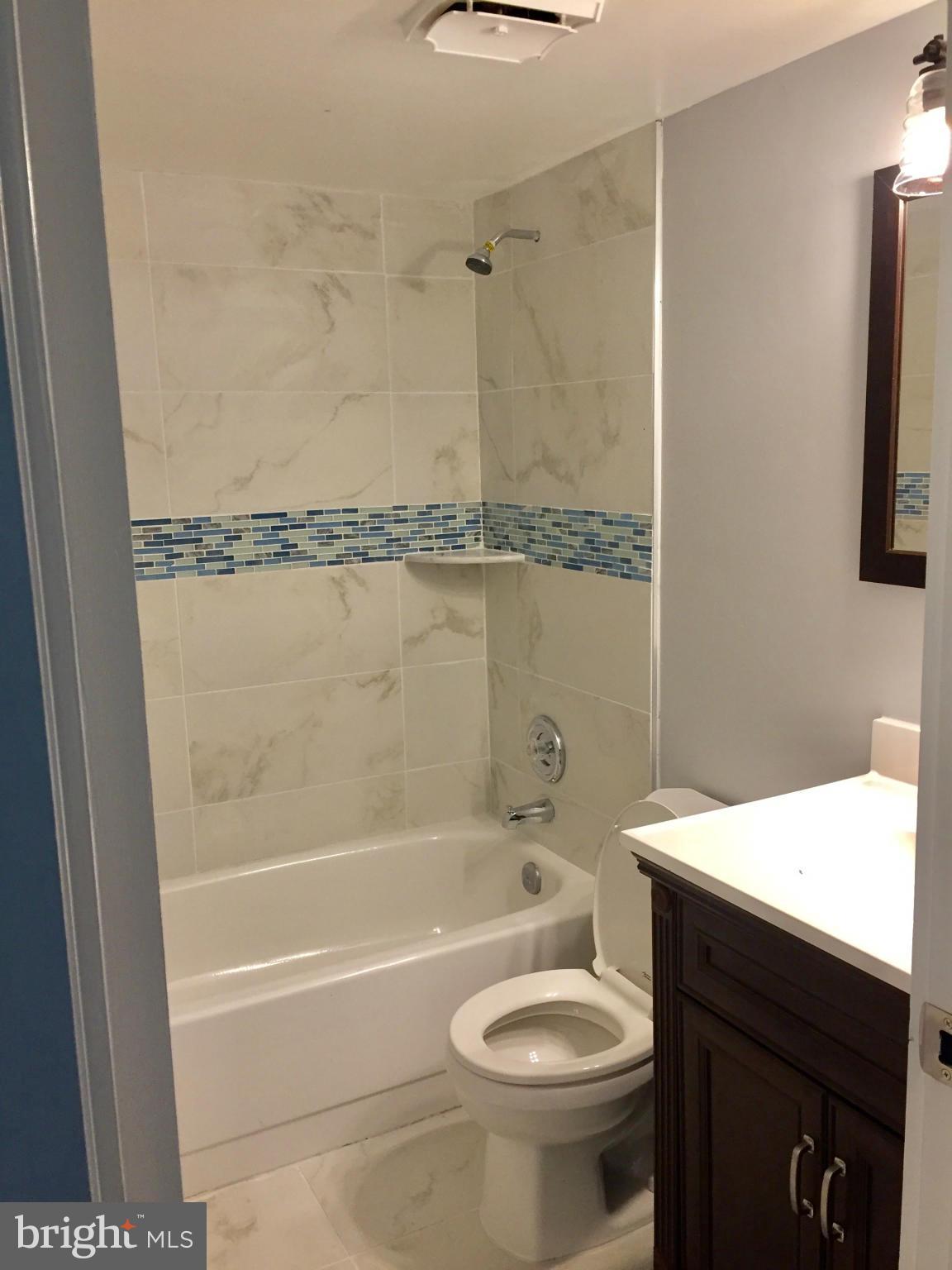 2214 Springwood Drive, Unit 203 Reston, VA 20191 - Photo 13 of 19 Bath