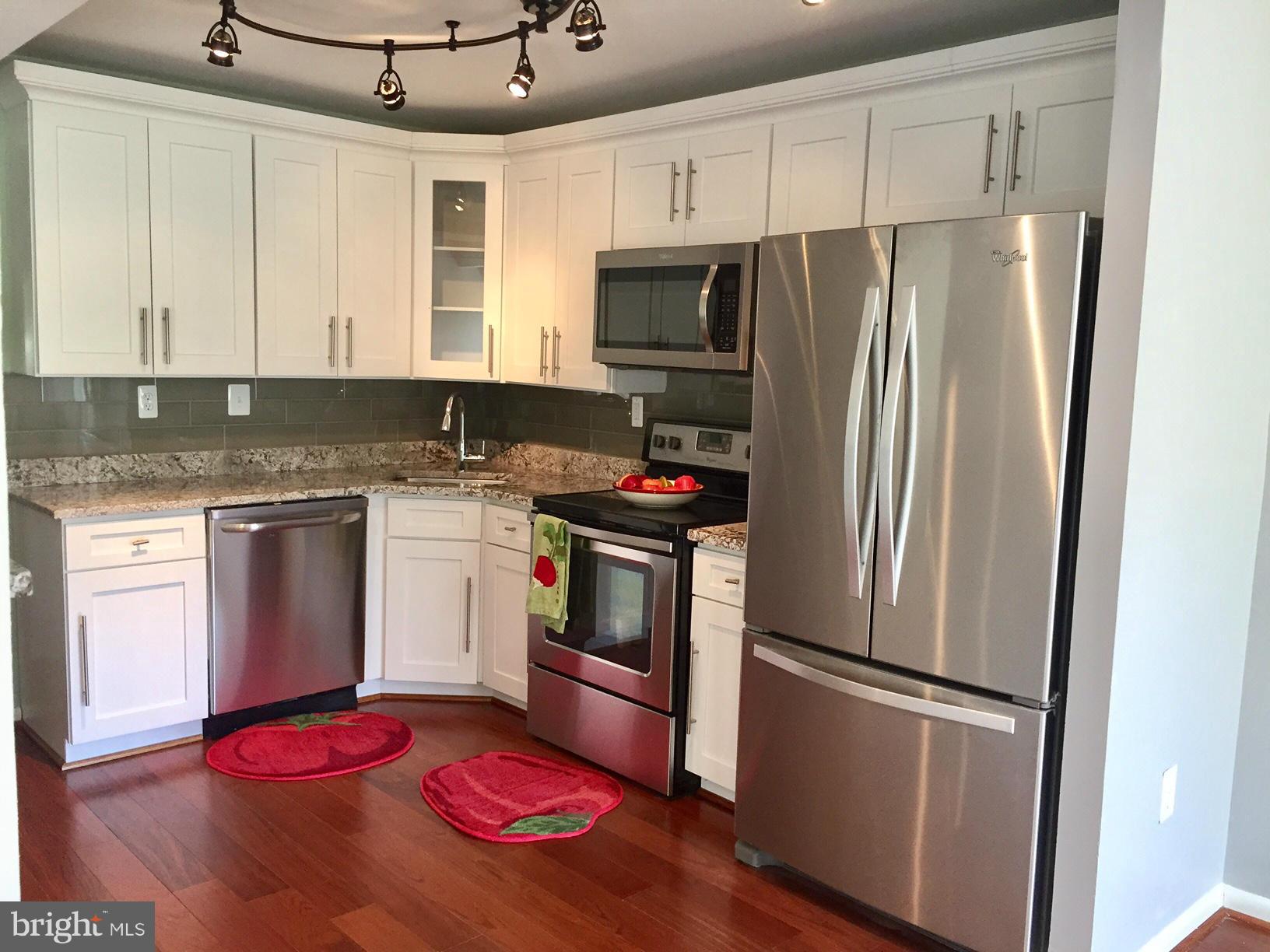 2214 Springwood Drive, Unit 203 Reston, VA 20191 - Photo 3 of 19 Kitchen