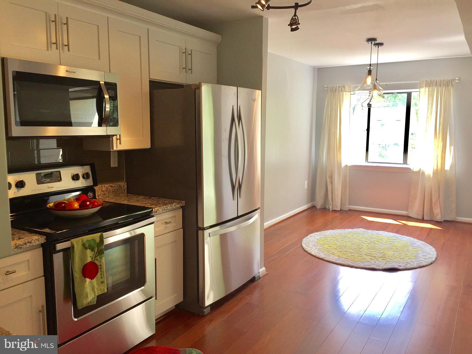 2214 Springwood Drive, Unit 203 Reston, VA 20191 - Photo 4 of 19 Interior (General)