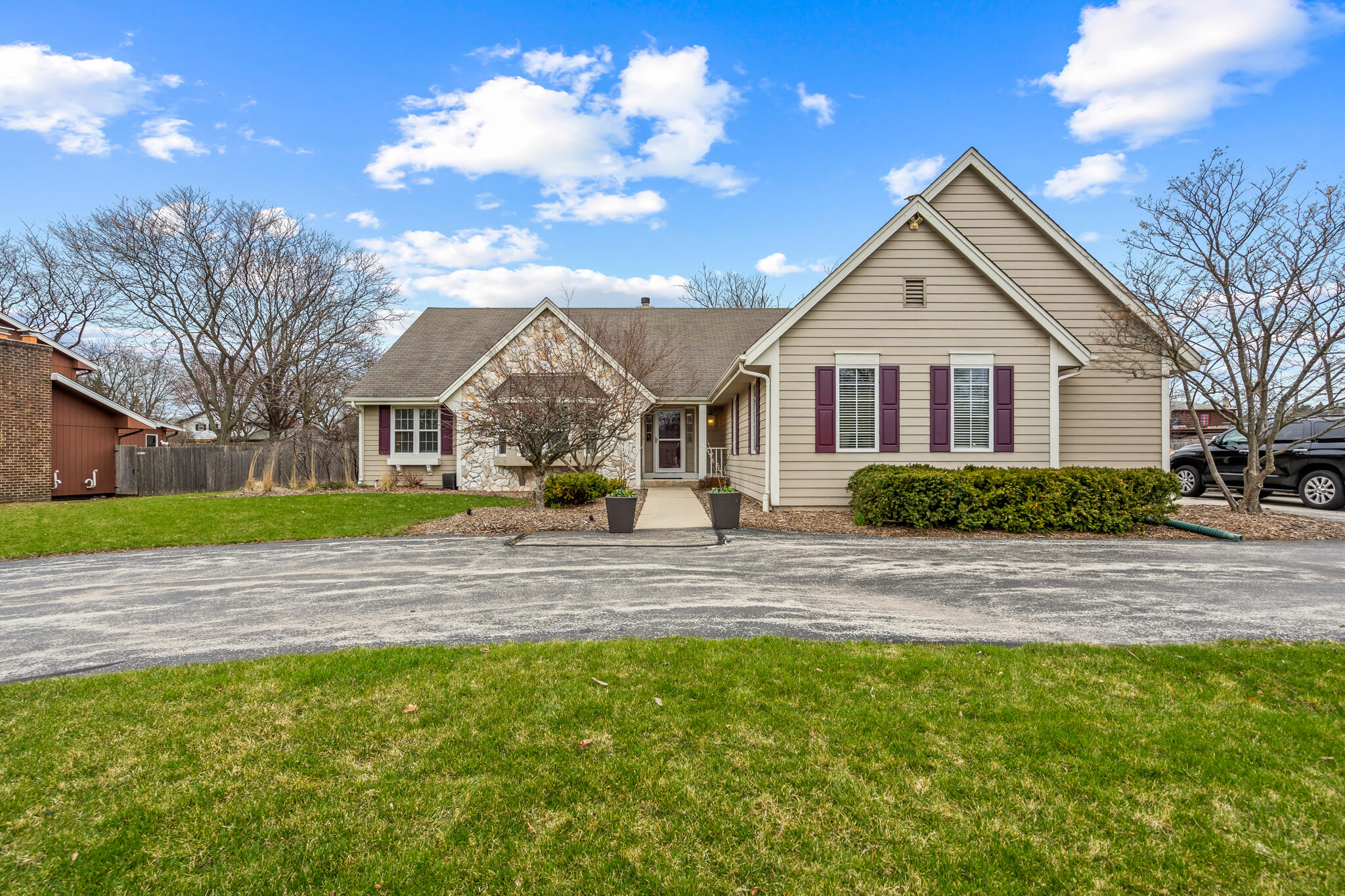 7915 North Mohawk Road Fox Point, WI 53217 - Photo 1 of 1 7915 N Mohawk Rd, Fox Point-2