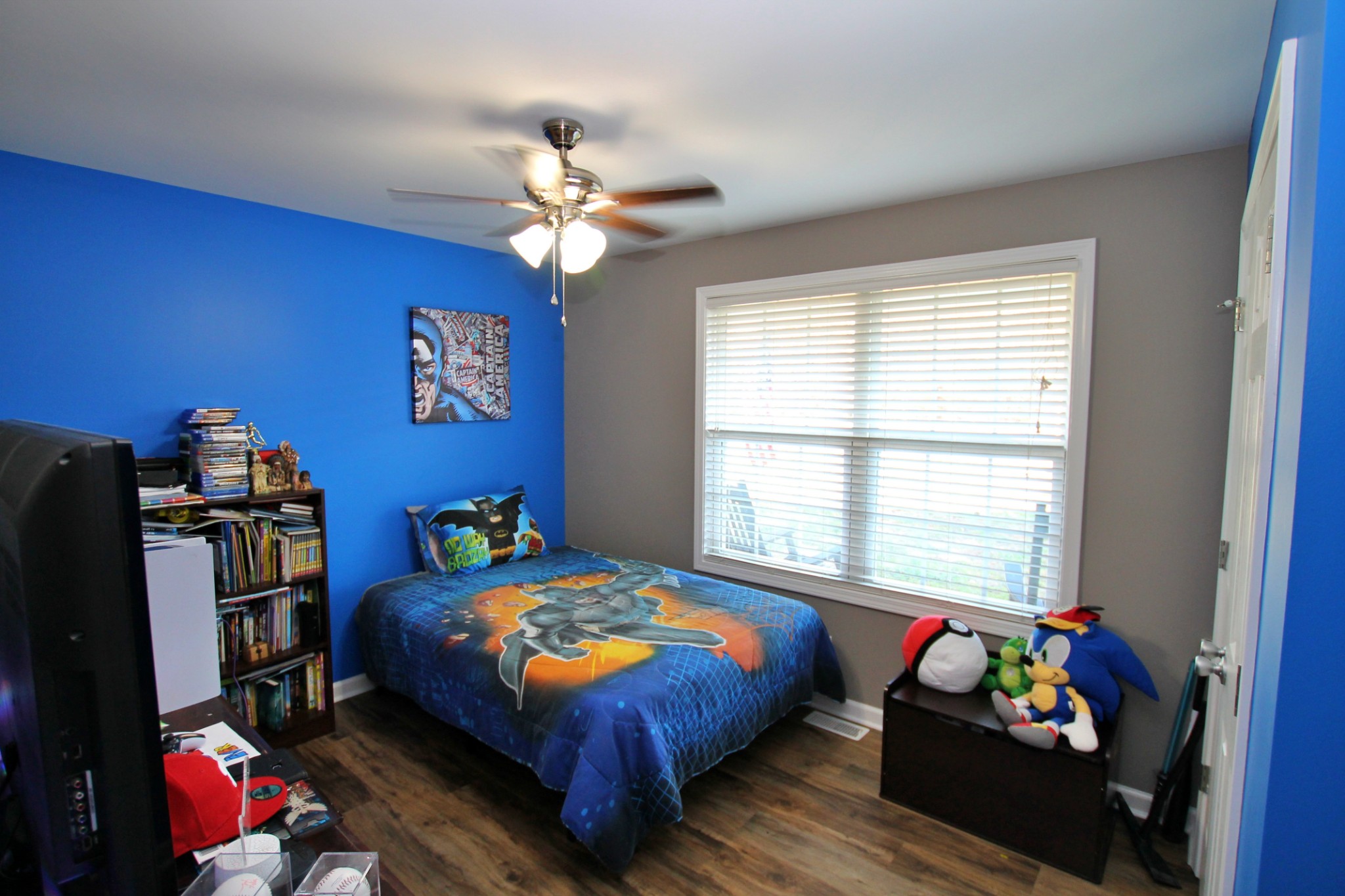 8005 New Chapel Road Springfield, TN 37172 - Photo 20 of 28 a bedroom with a bed furniture and a window