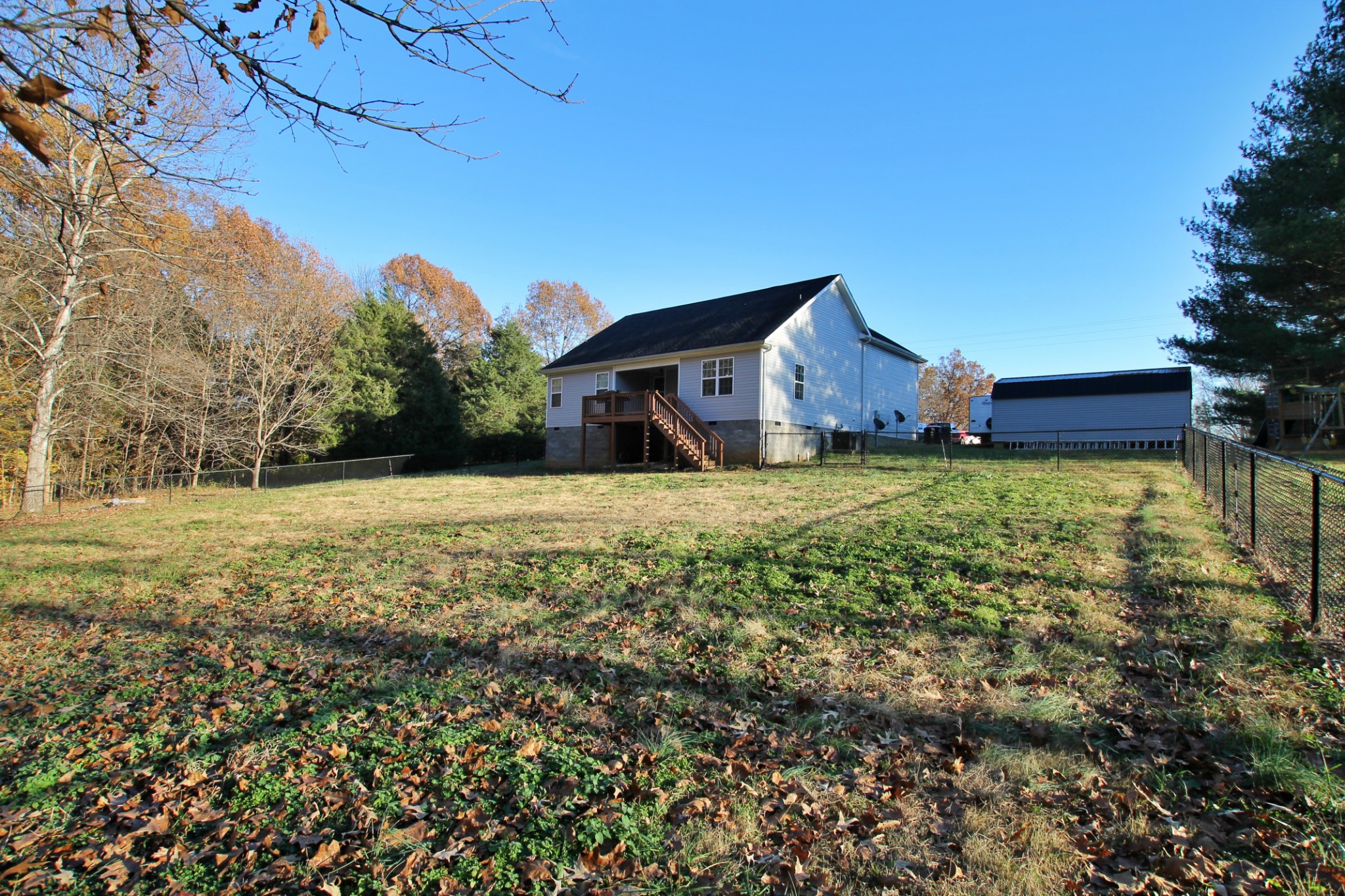 8005 New Chapel Road Springfield, TN 37172 - Photo 26 of 28 a view of a house with a yard