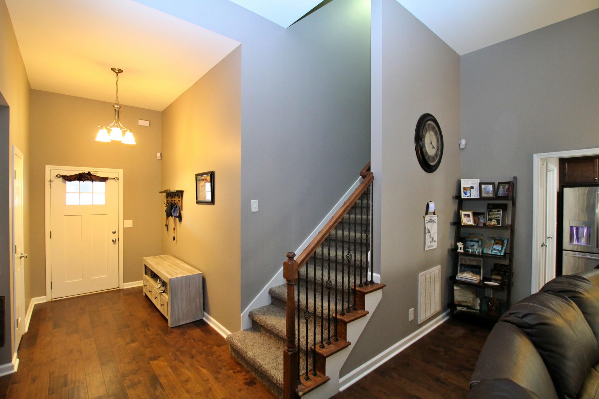 8005 New Chapel Road Springfield, TN 37172 - Photo 8 of 28 a view of a livingroom with furniture and windows