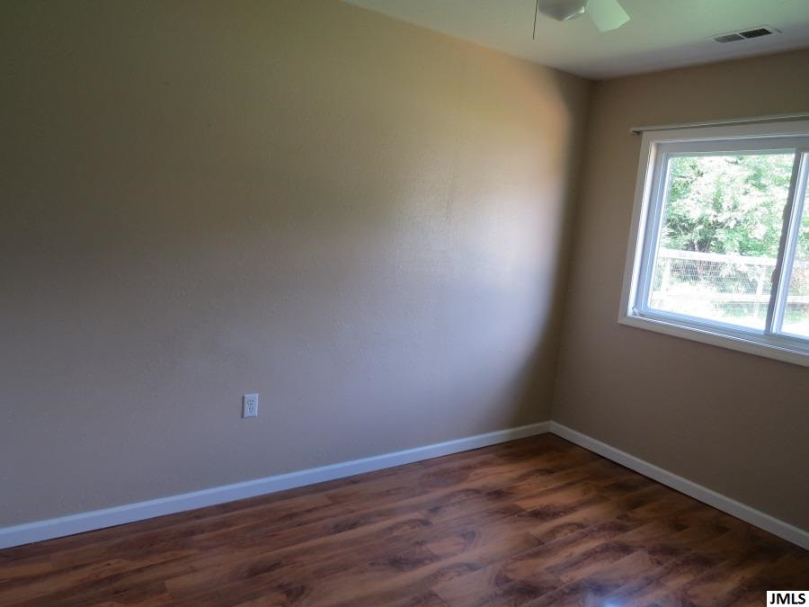 4544 Hendee Road Jackson, MI 49201 - Photo 12 of 22 Photo 12