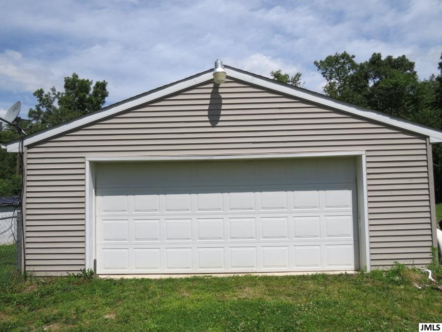 4544 Hendee Road Jackson, MI 49201 - Photo 16 of 22 Photo 16