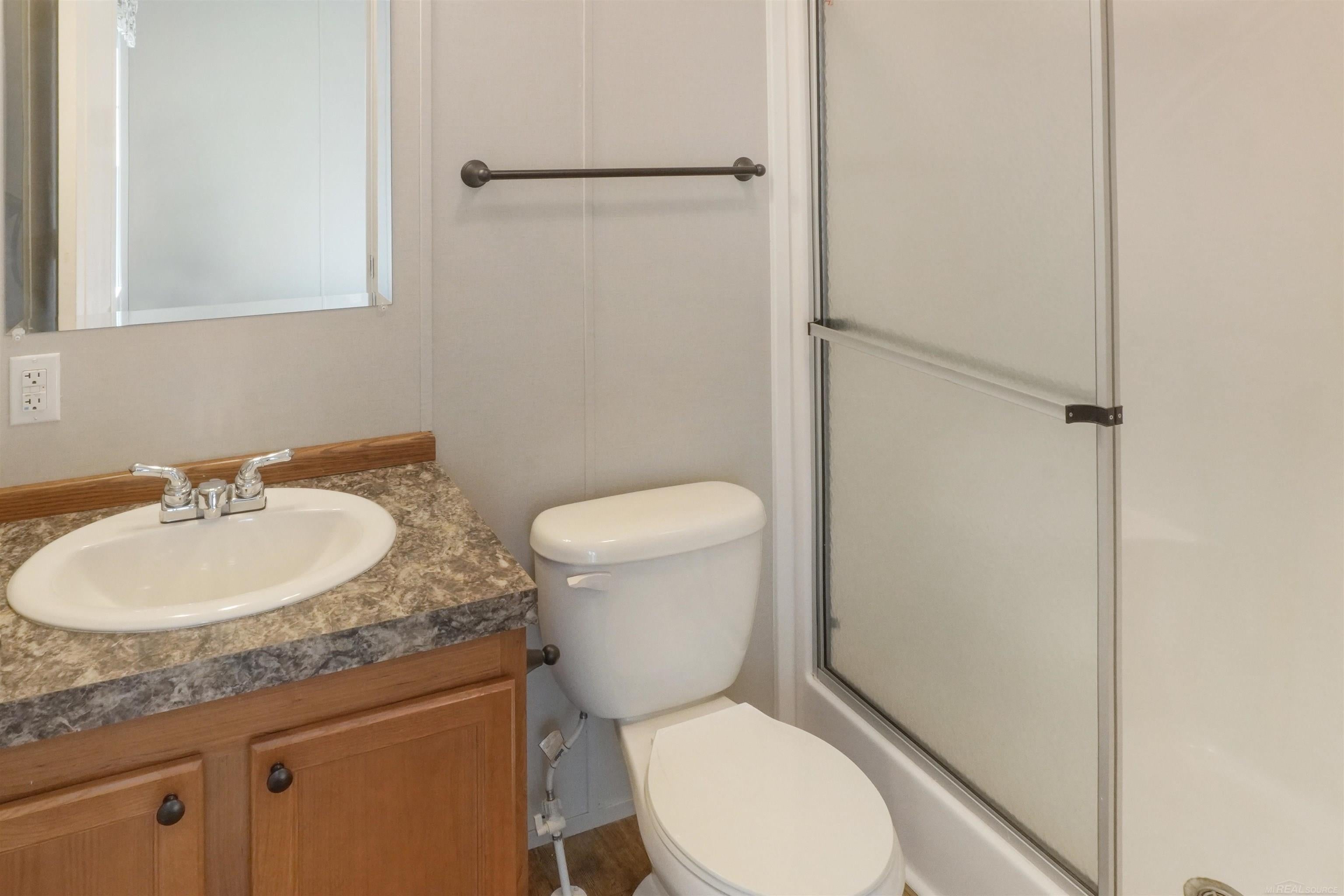 8910 Jorden Road Yale, MI 48097 - Photo 17 of 40 Gallery Image 17