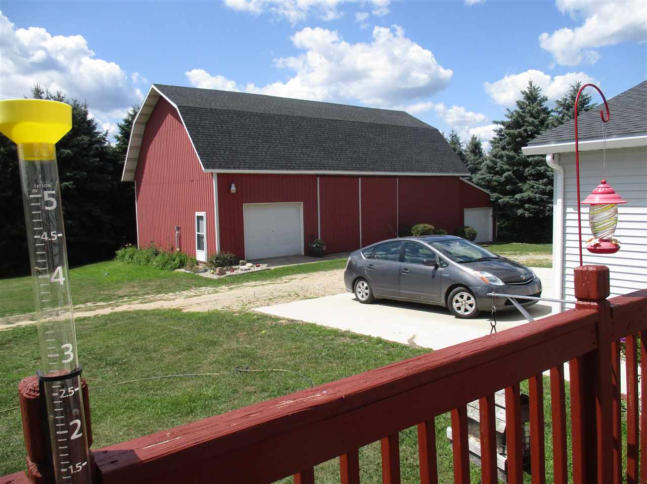 6873 North Neff Road Edmore, MI 48829 - Photo 26 of 44 1879645-25.JPG