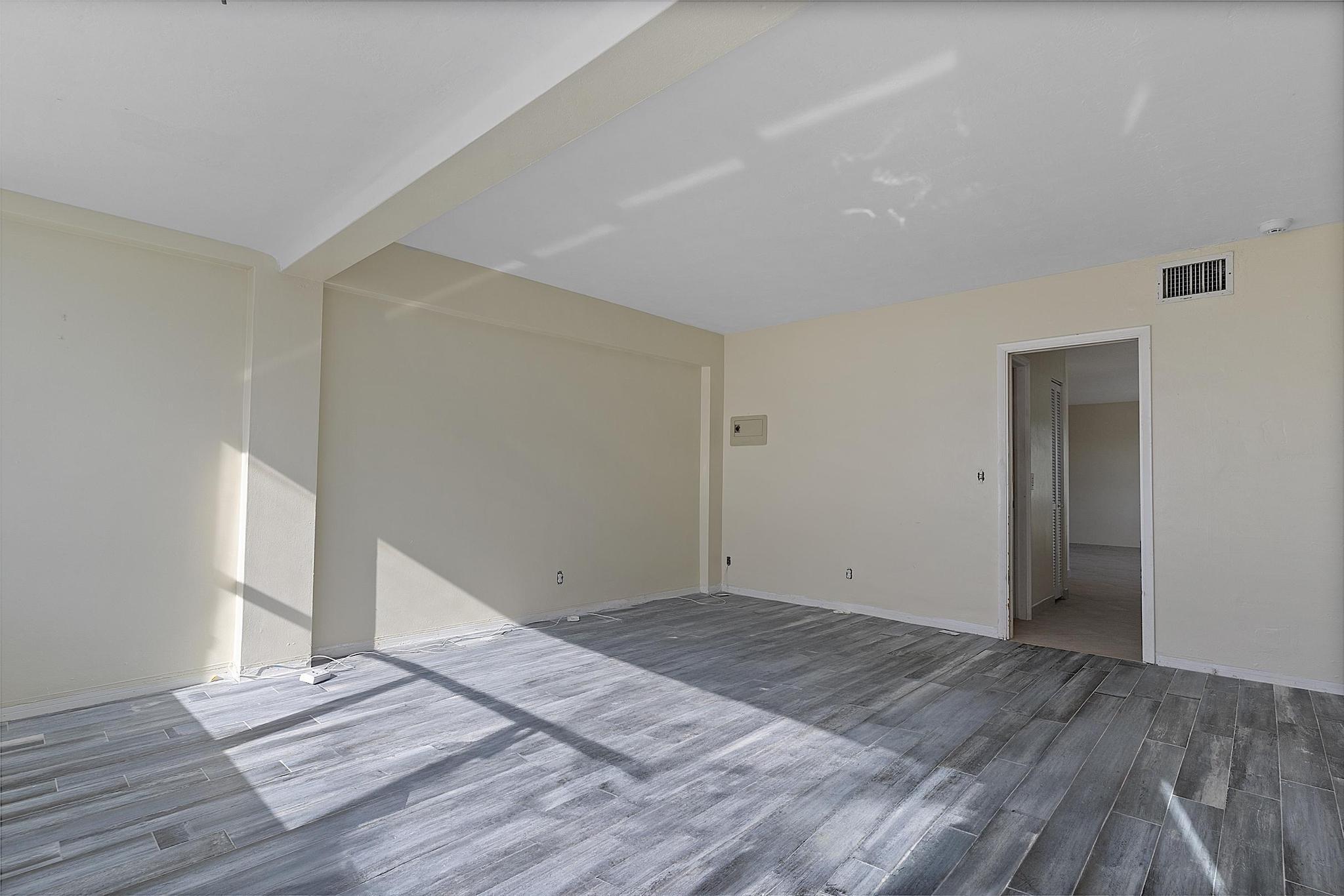 1801 South Surf Road, Unit 2A Hollywood, FL 33019 - Photo 22 of 51 1801 S. Surf Rd - - 2A - 087