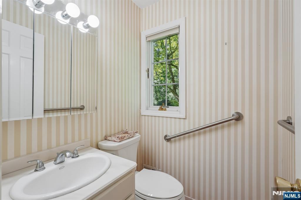 3 Orchard Road Butler, NJ 07405 - Photo 16 of 50 Gallery Image 16