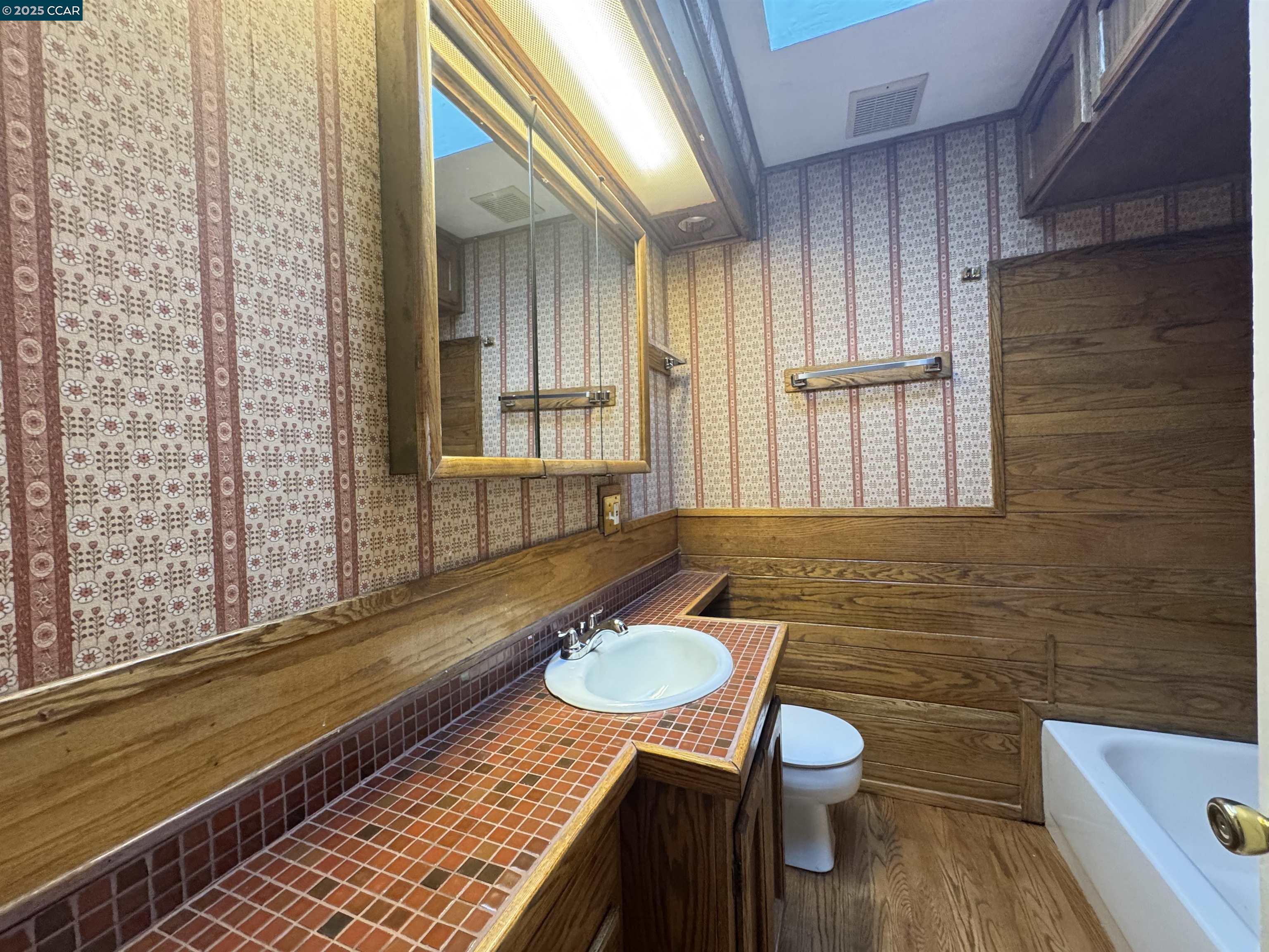 919 Janet Lane Lafayette, CA 94549 - Photo 13 of 29