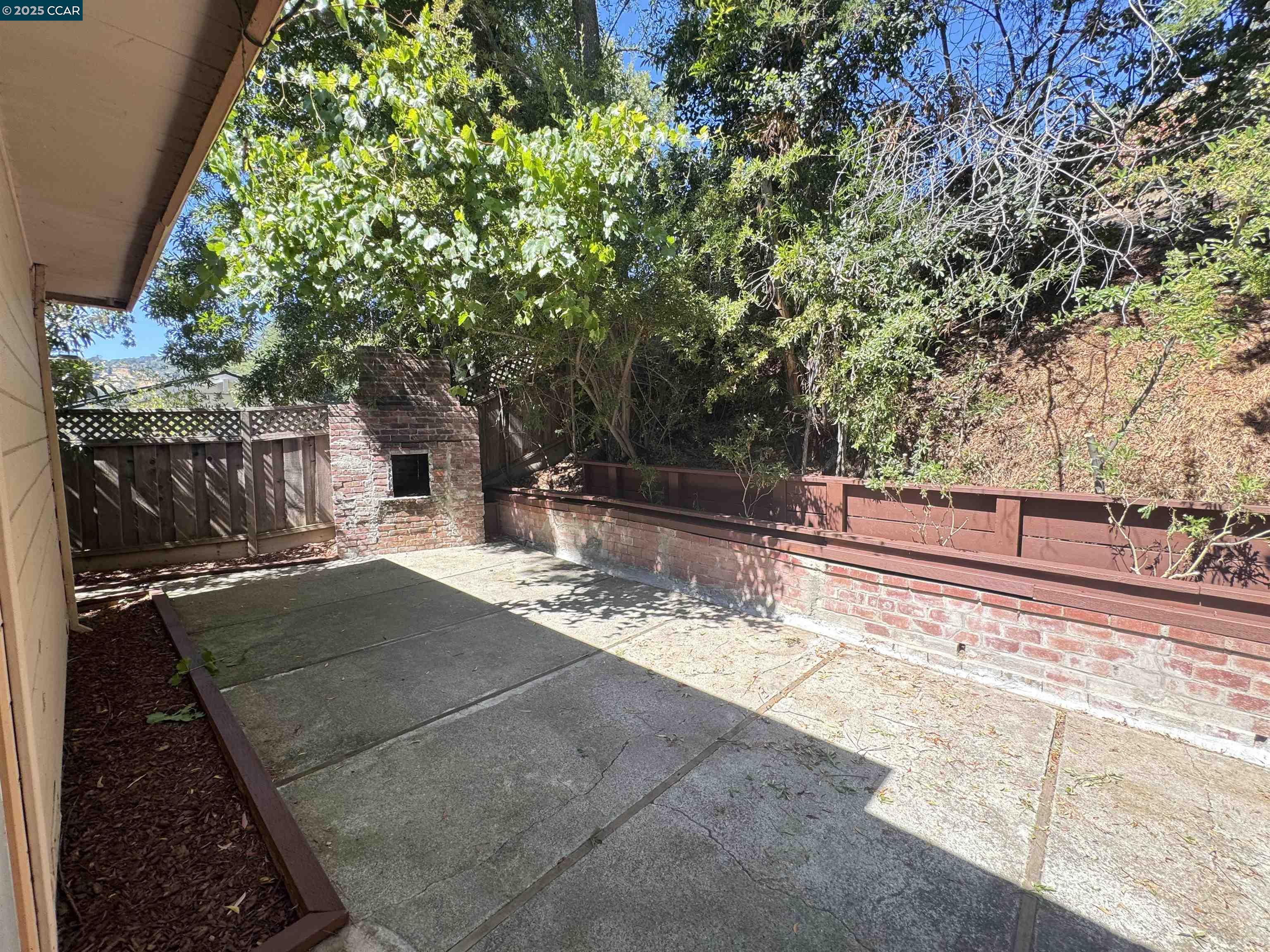 919 Janet Lane Lafayette, CA 94549 - Photo 24 of 29 a view of a yard in front of a house