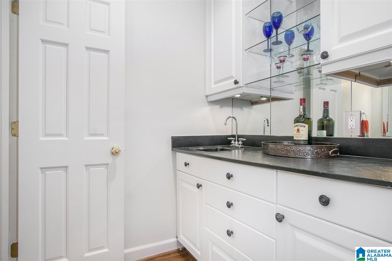 7 Clarendon Road Birmingham, AL 35213 - Photo 20 of 50