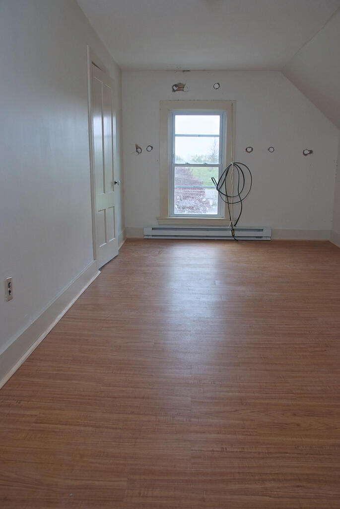 36 High Street Paris, ME 04281 - Photo 61 of 69 36 High St Unit 3 (10 of 24)