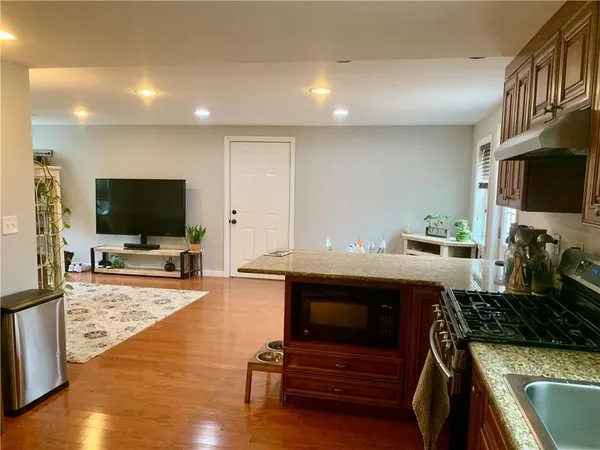 $579,000 | 57 Middle Highway, Barrington, RI 02806