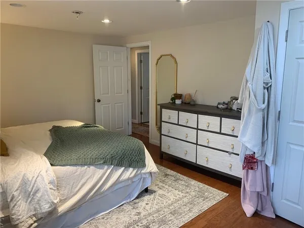 $579,000 | 57 Middle Highway, Barrington, RI 02806