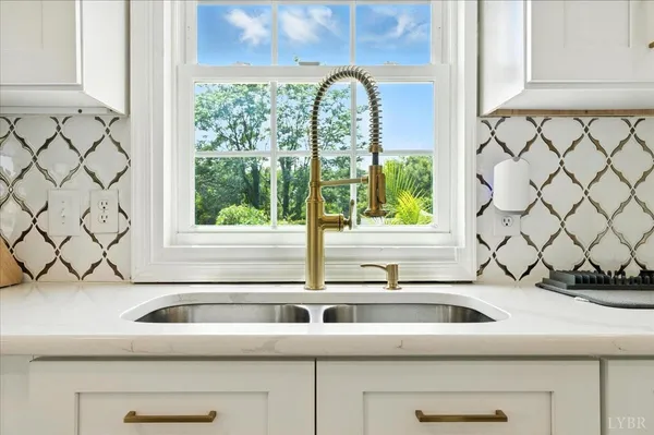 $759,900 | 615 Federal Street, Lynchburg, VA 24504