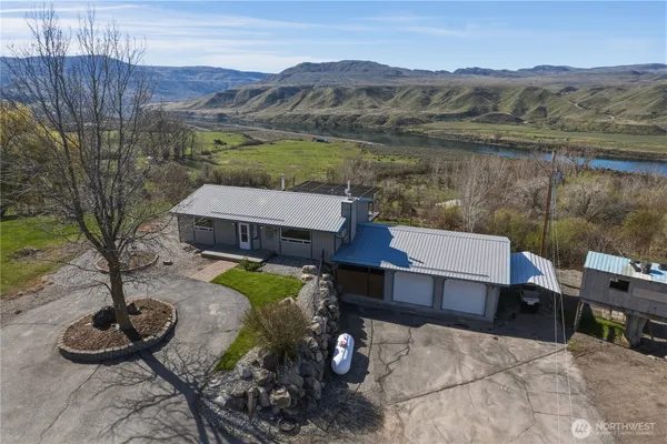 $399,000 | 3507B Highway 155, Coulee Dam, WA 99116