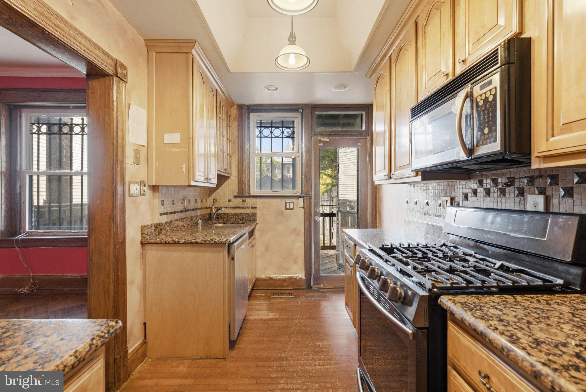 1203 Columbia Road Northwest Washington, DC 20009 - Photo 11 of 44 Gallery Image 11