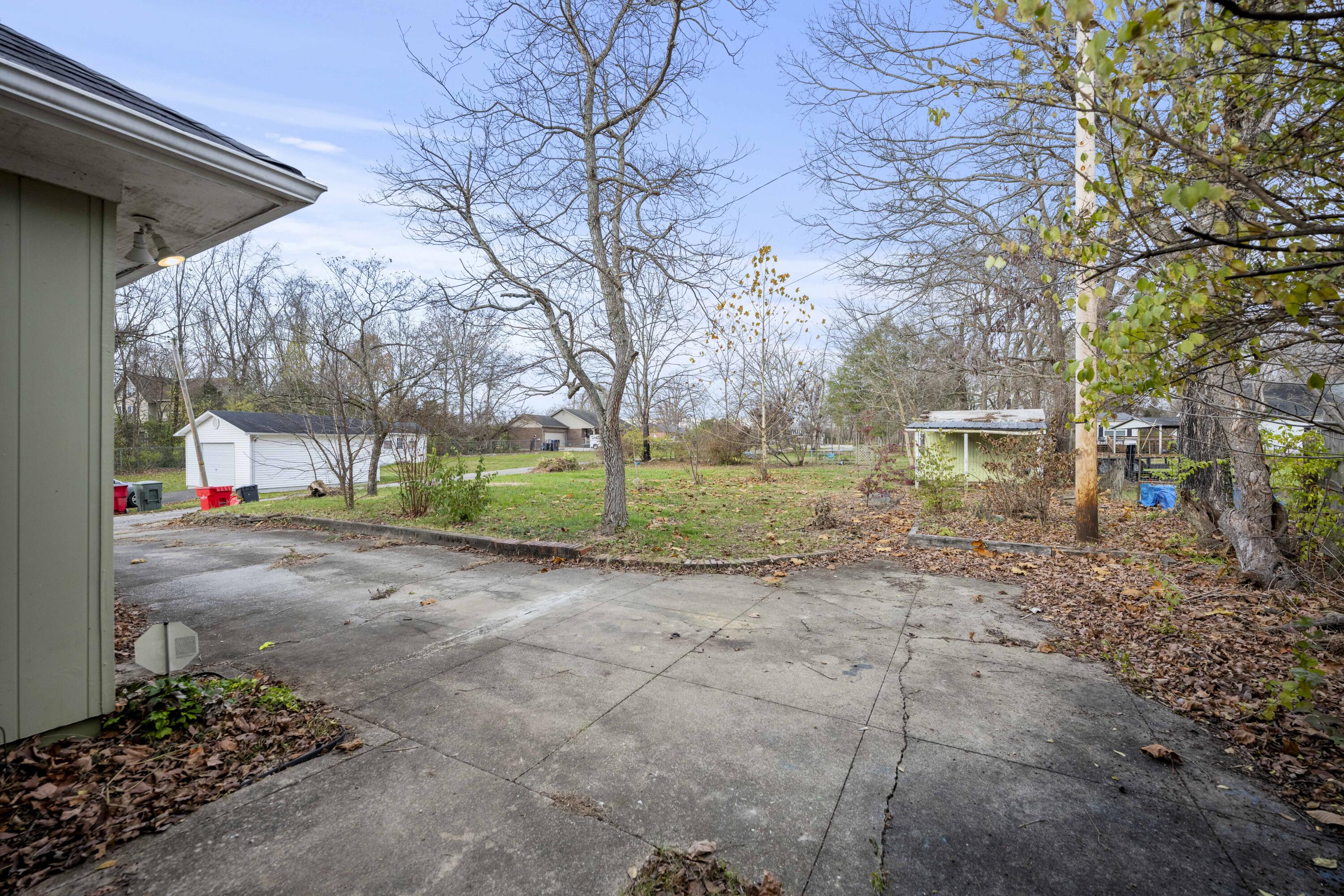 182 East Haiti Road Berea, KY 40403 - Photo 4 of 29 20241204-182-E-Haiti-Rd-tem-004