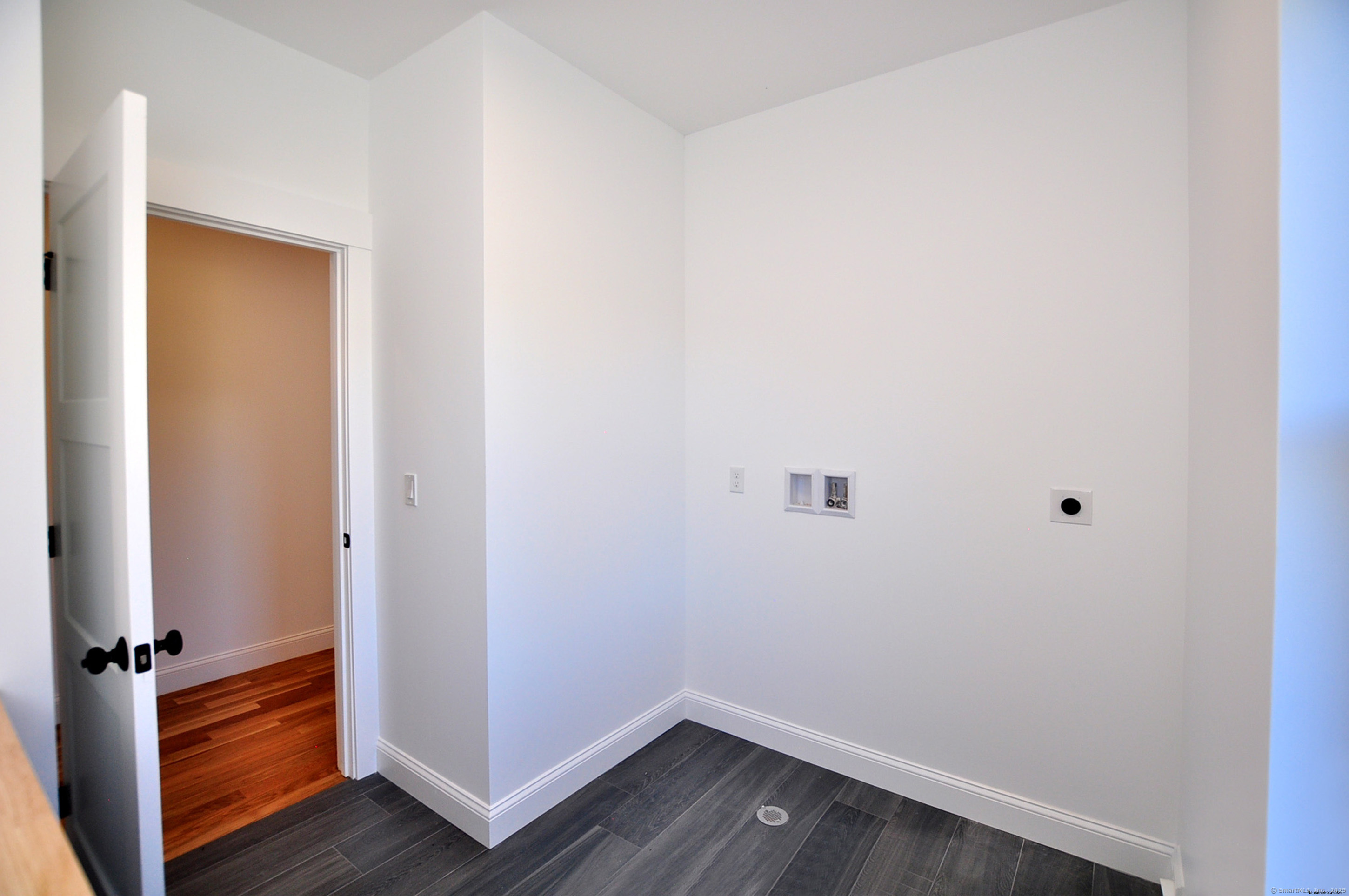 152 East Hill Road Canton, CT 06019 - Photo 7 of 36 a view of small space