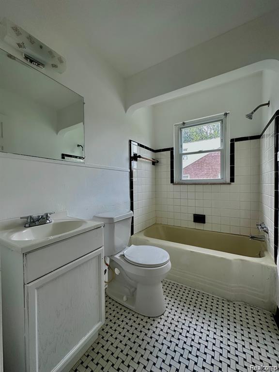 19242 Moross Road Detroit, MI 48224 - Photo 14 of 21
