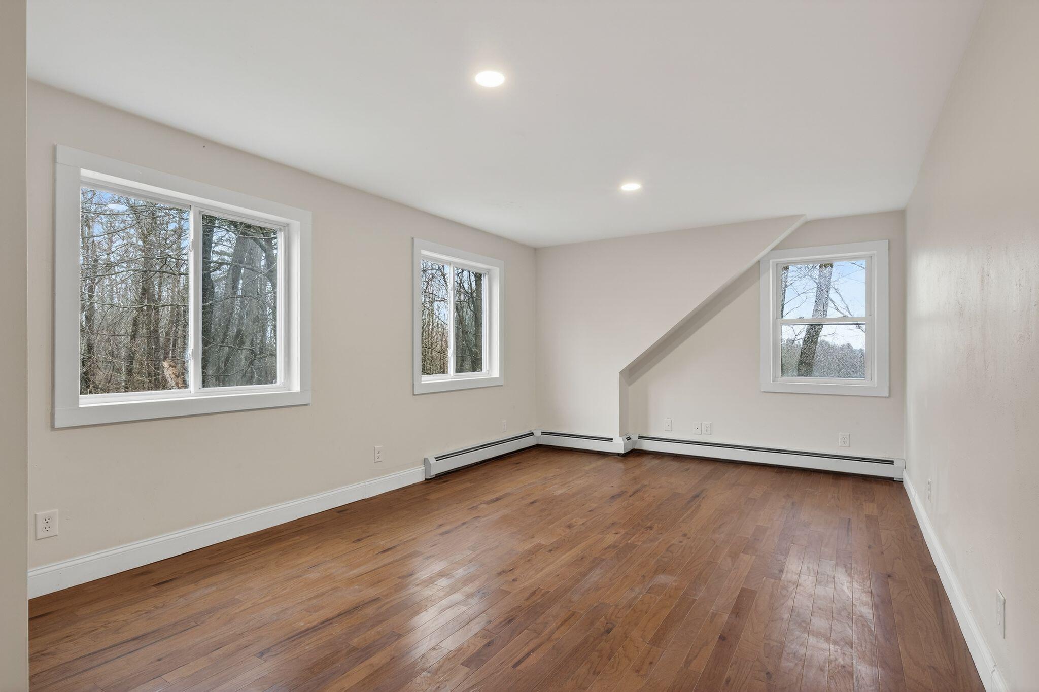 27 Bradford Road Wiscasset, ME 04578 - Photo 19 of 24 27_Bradford_Rd_074