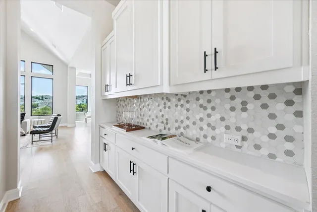 $1,399,990 | 2113 Normandy View, Leander, TX 78641