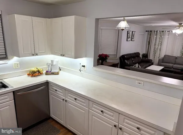 $2,800 | 44096 Natalie Terrace, Unit 101, Ashburn, VA 20147