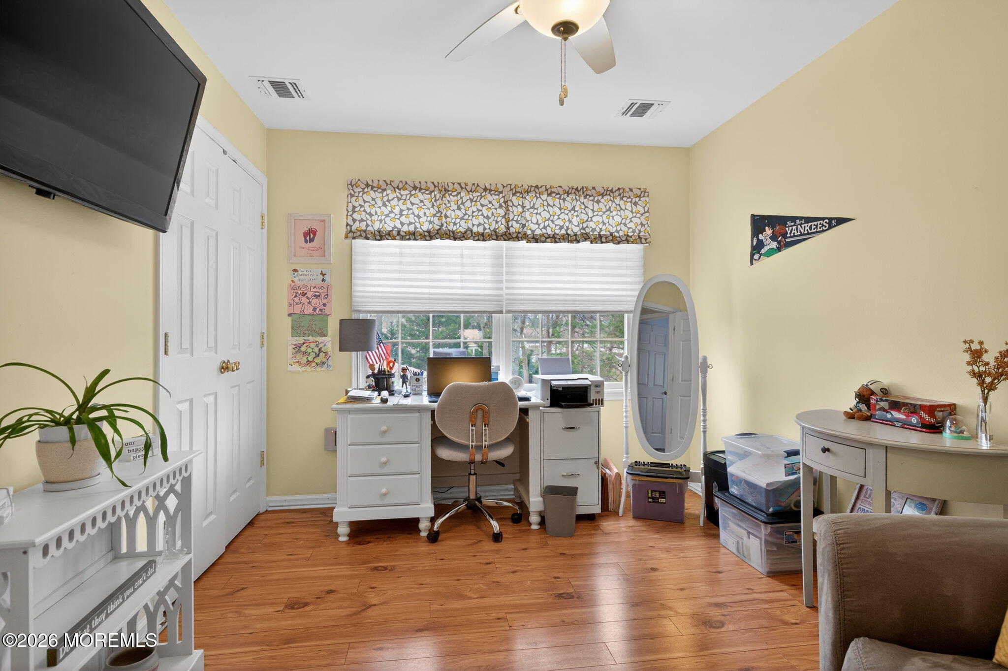 520 Hardenberg Avenue Point Pleasant, NJ 08742 - Photo 19 of 36 a workspace with furniture window and outside view