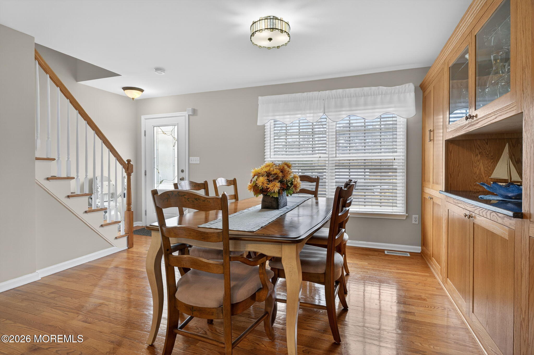 520 Hardenberg Avenue Point Pleasant, NJ 08742 - Photo 4 of 36 a dining room with furniture and window