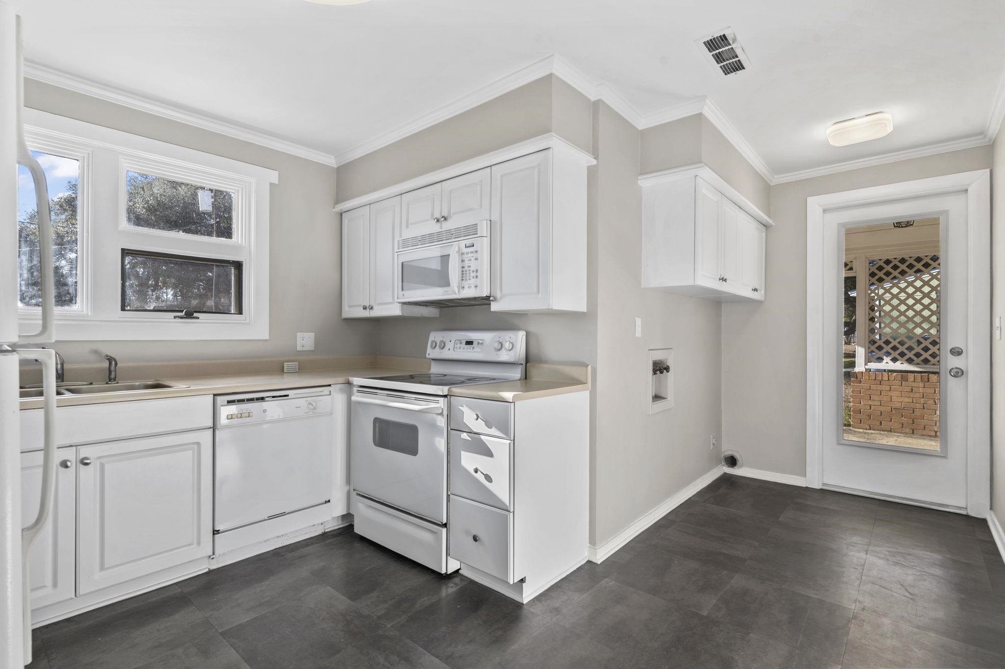 783 Walnut Avenue, Unit 783 Myrtle Beach, SC 29577 - Photo 13 of 32