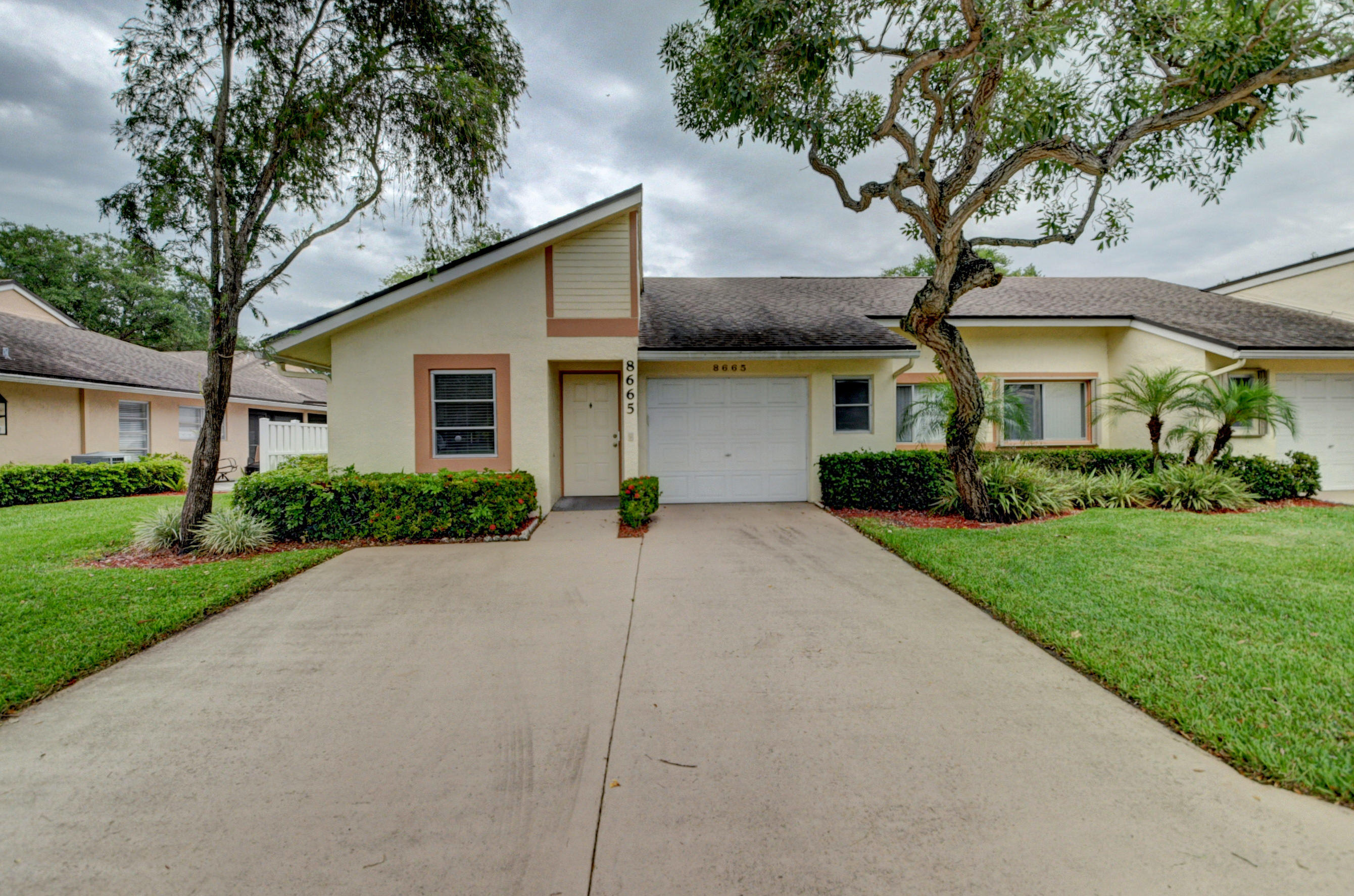 8665 Flamingo Drive, Unit C Boca Raton, FL 33496 - Photo 1 of 35 12_dsc_9480_1_2_3_4
