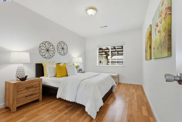 $899,000 | 254 Medford Avenue, Hayward, CA 94541