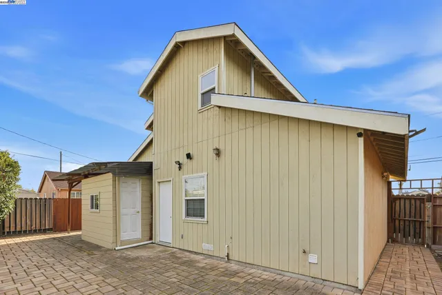 $899,000 | 254 Medford Avenue, Hayward, CA 94541