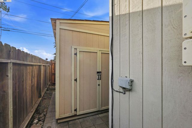 $899,000 | 254 Medford Avenue, Hayward, CA 94541