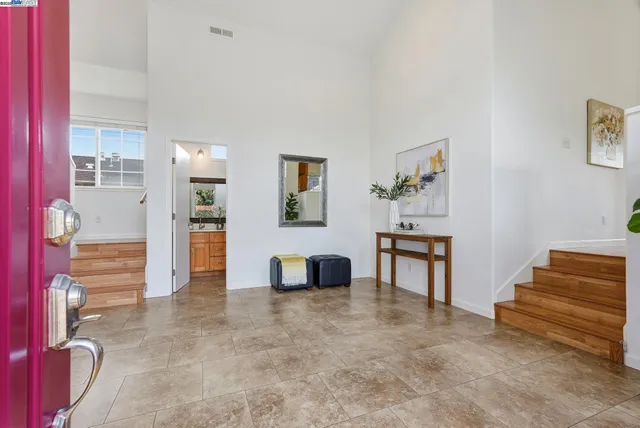 $899,000 | 254 Medford Avenue, Hayward, CA 94541