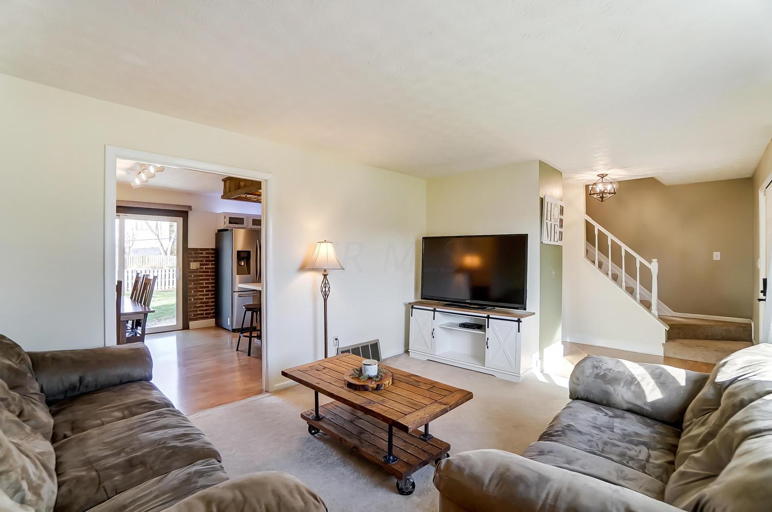 8701 Ripton Drive Powell, OH 43065 - Photo 8 of 37 Gallery Image 8