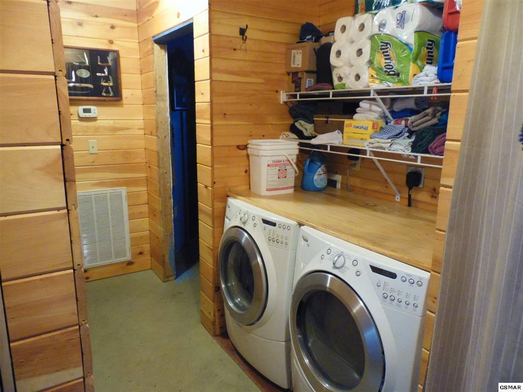 851 Robinson Gap Road Sevierville, TN 37876 - Photo 8 of 27 GSMAOR202174G - 8