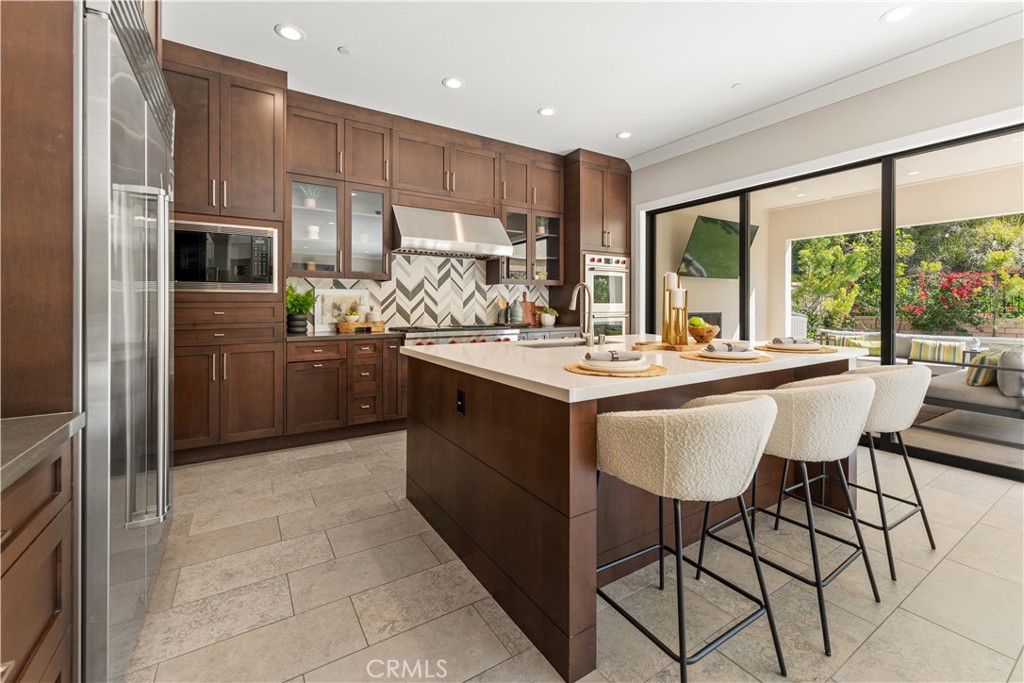 38 Caspian Lake Forest, CA 92630 - Photo 16 of 66