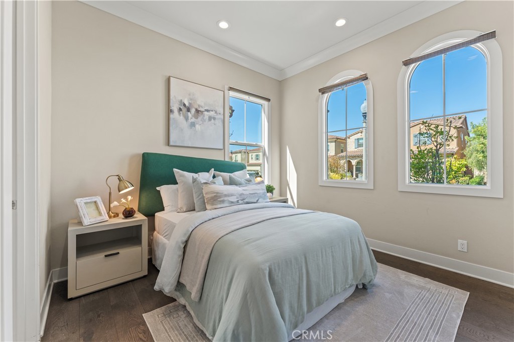 38 Caspian Lake Forest, CA 92630 - Photo 22 of 66